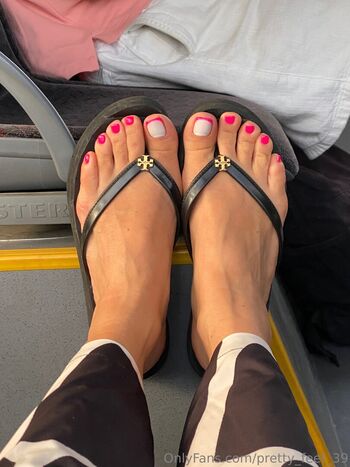 pretty_feet_39