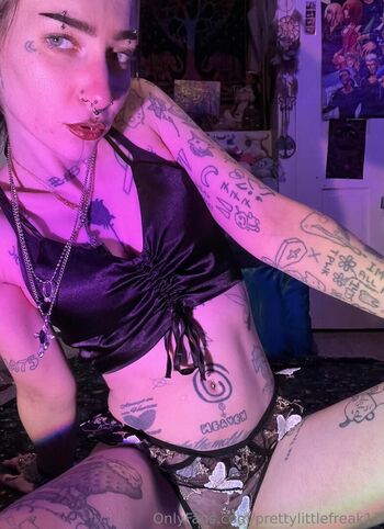 prettylittlefreak13