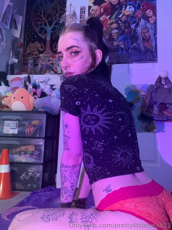 prettylittlefreak13