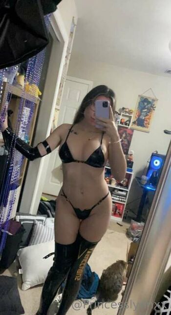 princesslynnxx