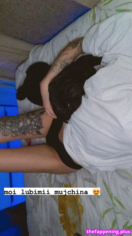 gtfobae / qqtati Foto OnlyFans Nua #13