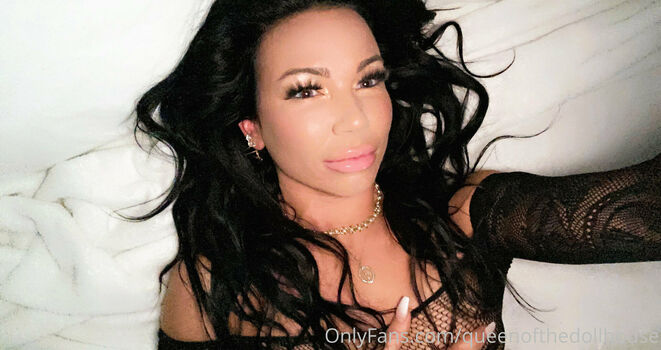 queenofthedollhouse