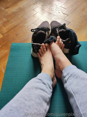 queenpixiefeet