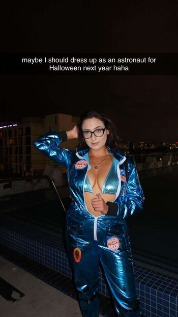 qveenjulia