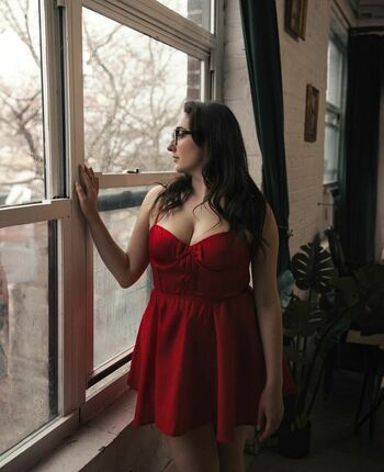 qveenjulia