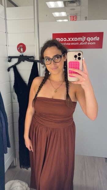 qveenjulia