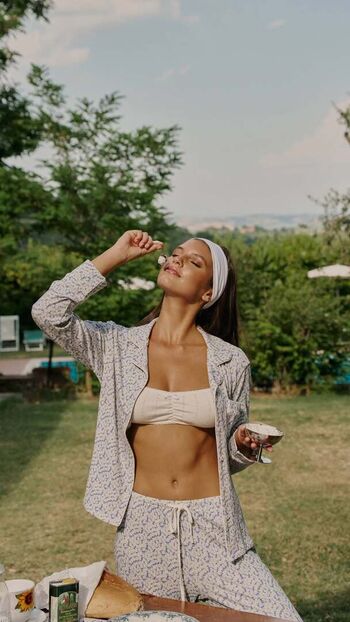 Rachelle Van Waardhuizen