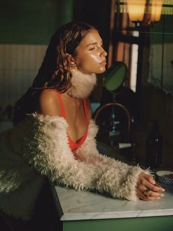 Rachelle Van Waardhuizen