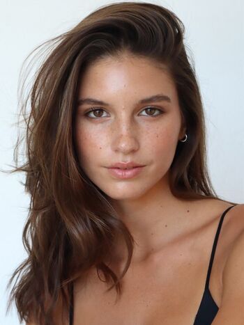 Rachelle Van Waardhuizen