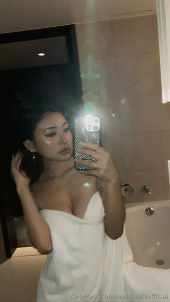 RaeLilBlack
