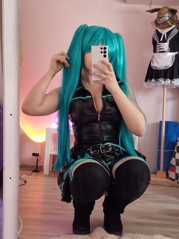 RealMissKira