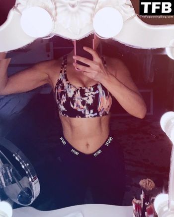Rebecca Miro