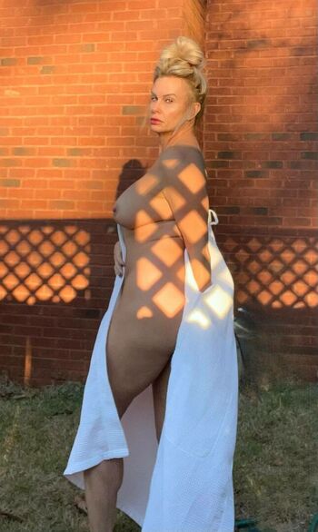 rebeccalynne_d
