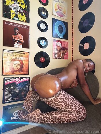 recordplaygirl