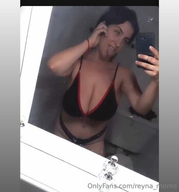 reyna_mom0