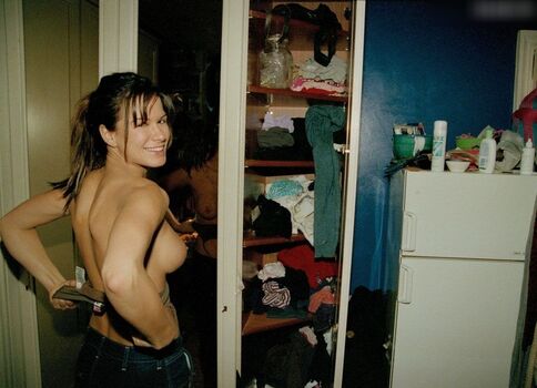 Rhona Mitra