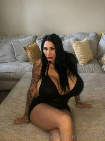 Ricki Raxxx
