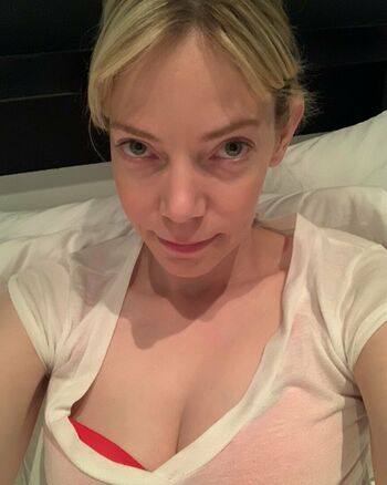 Riki Lindhome