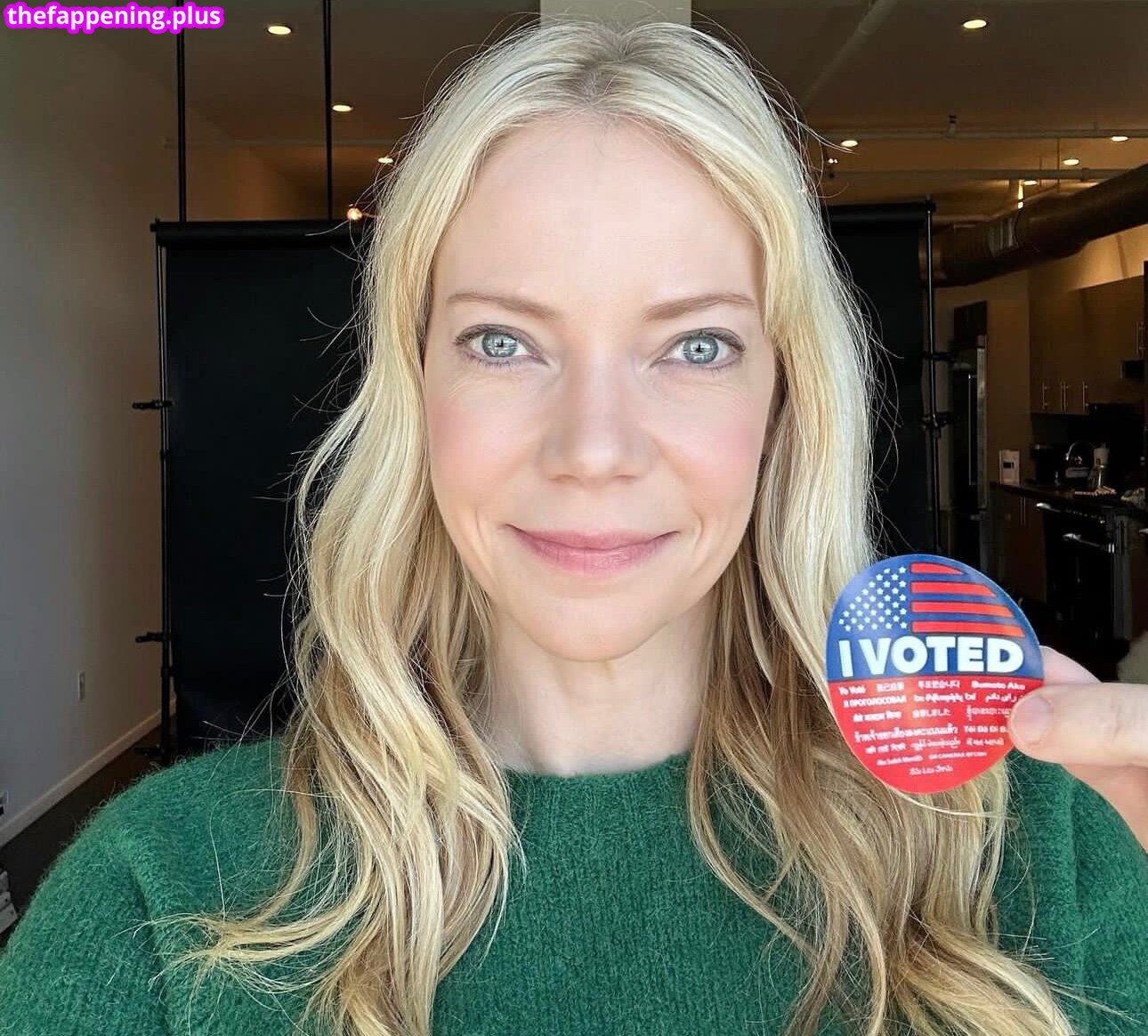 Riki Lindhome