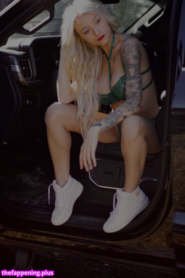 rikki_bell12