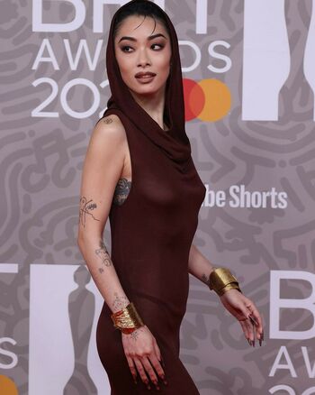 Rina Sawayama