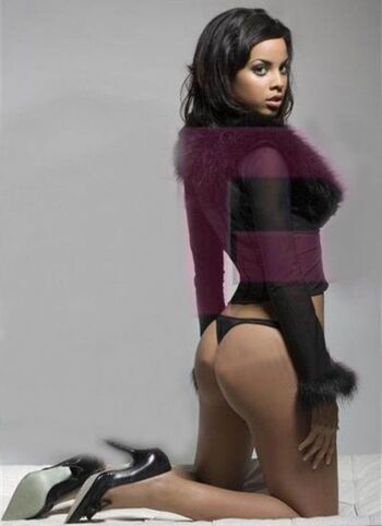 Rochelle Humes