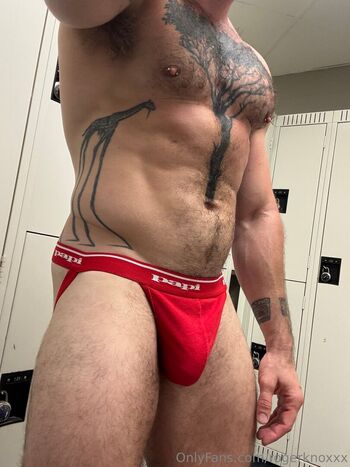 rogerknoxxx