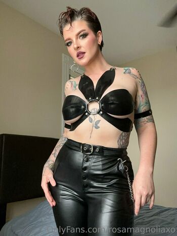 rosamagnoliaxo