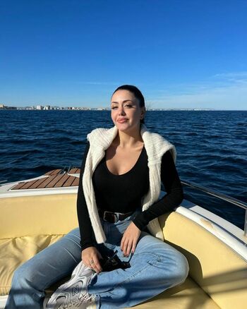 Rosario Matew