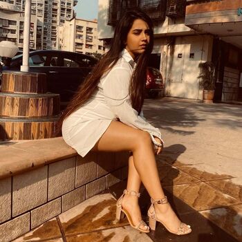 Roshni Walia