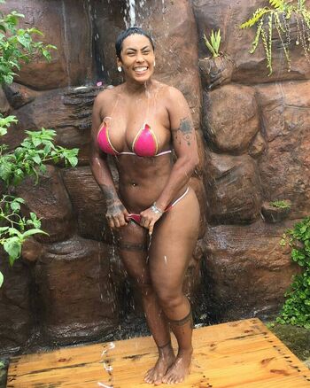 Rosiane Pinheiro