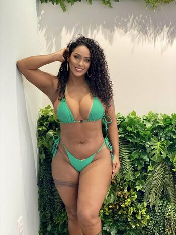 Rosiane Pinheiro