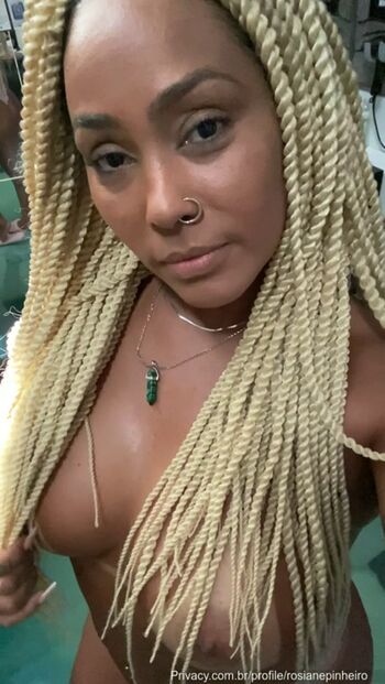 Rosiane Pinheiro