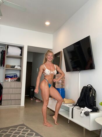 Rosie Burr