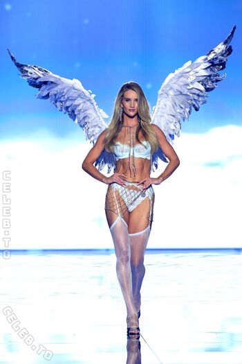 Rosie Huntington-Whiteley