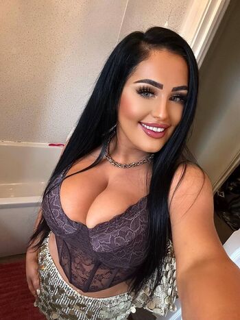 rosiemayfendleyx