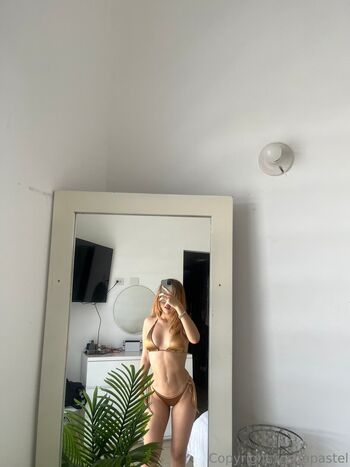 Rosita Pastel