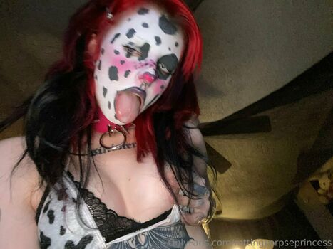 rottingcorpseprincess