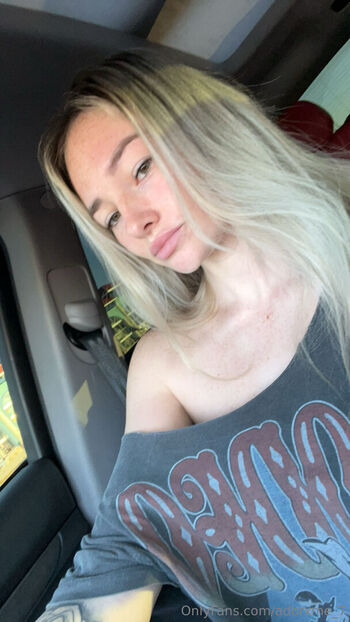 roxyy_xo