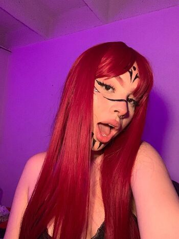 Sabrina_Bloom_
