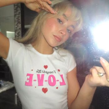 Sabrina Carpenter