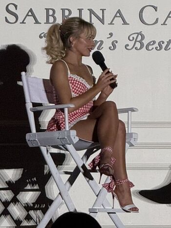 Sabrina Carpenter