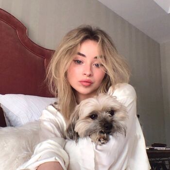 Sabrina Carpenter