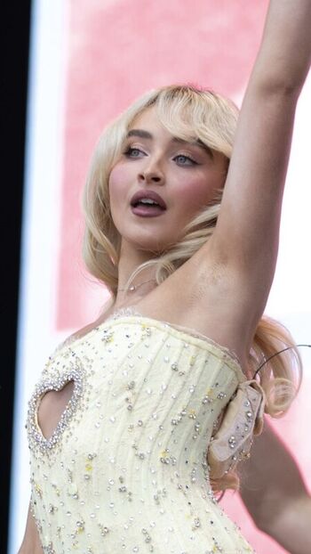 Sabrina Carpenter