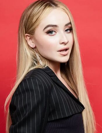 Sabrina Carpenter