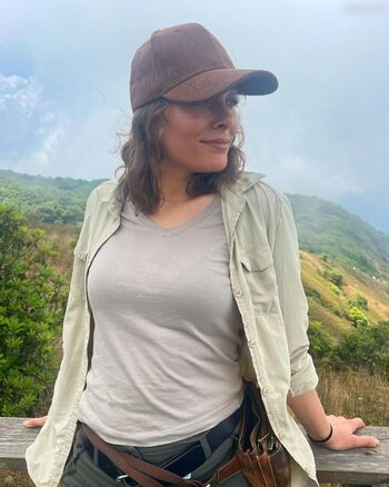 Sabrina Outdoor