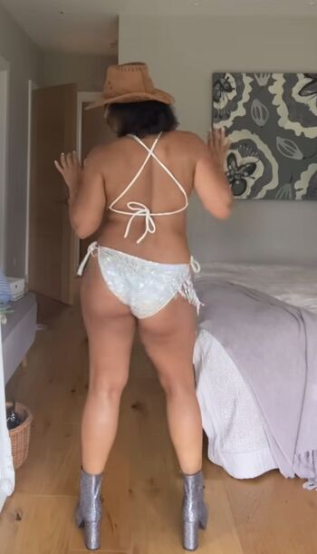 Saira Khan