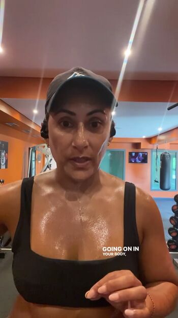 Saira Khan