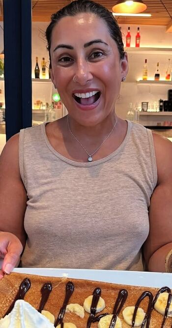 Saira Khan