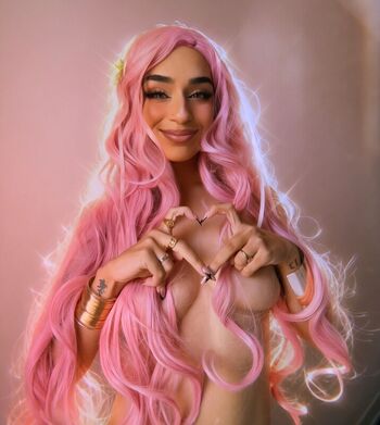 Saira Rose